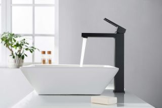 Смеситель для раковины Timo Briana 7111/03F чёрный